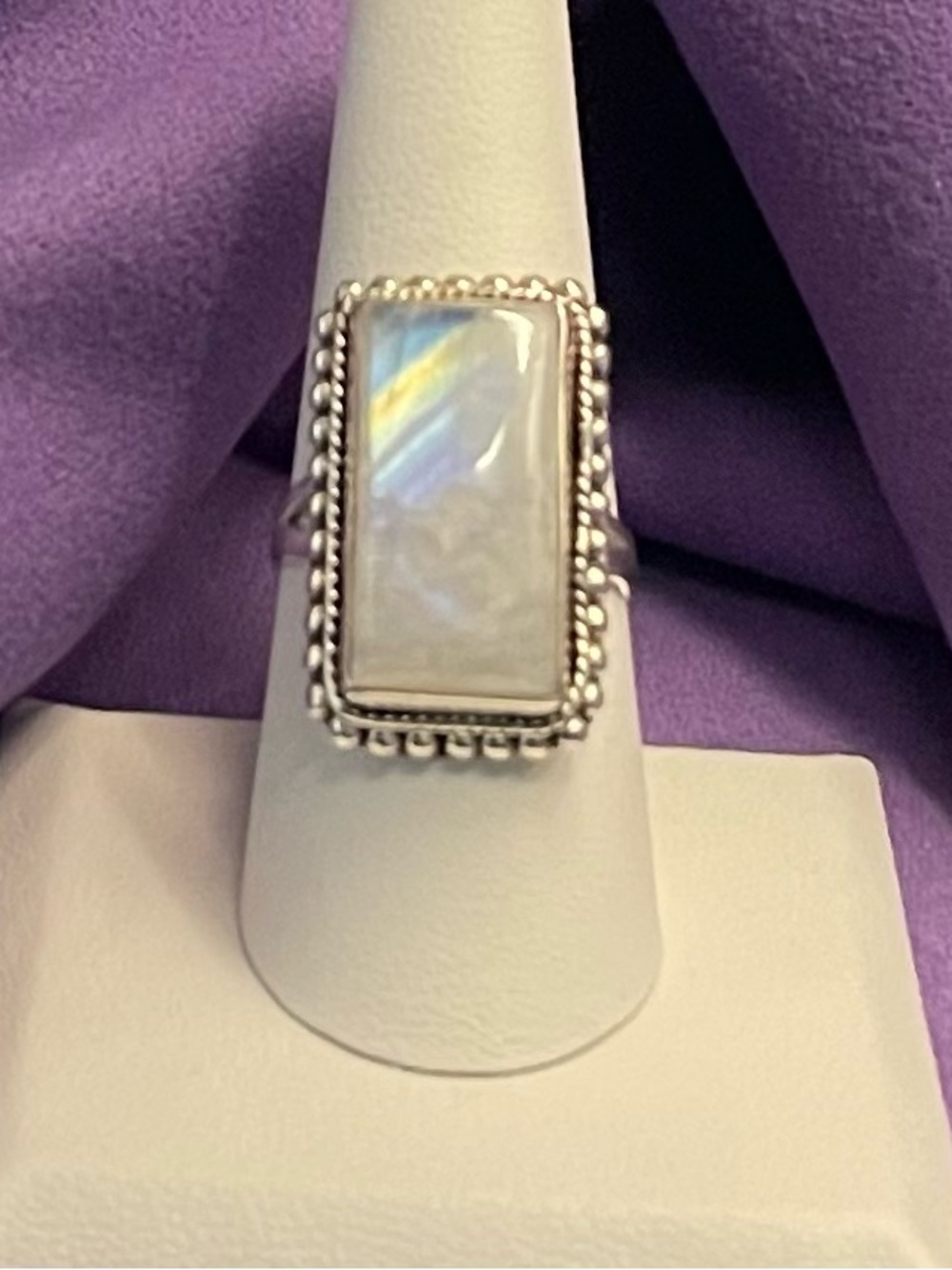 NWOT .925 SS 8.95g Rainbow Moonstone Statement Ring sz 8 approx. 20mm x 10mm - Picture 8 of 9